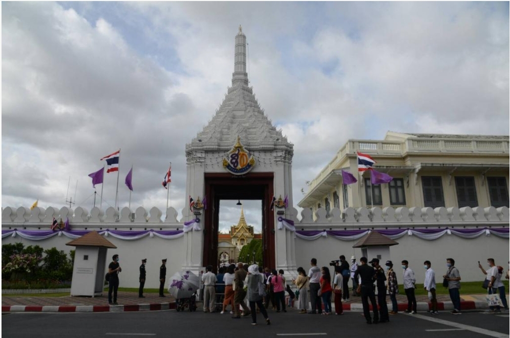 “พระบรมมหาราชวัง-วัดพระแก้ว” เปิดให้ ปชช.เข้าชม-สักการะ วันแรก
