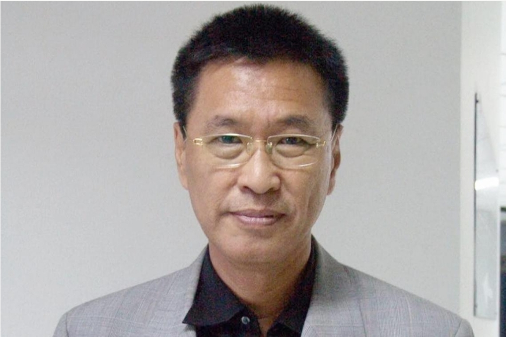 หมอธีระวัฒน์’ แนะ บินเข้าไทยผลตรวจโควิดเป็นลบไม่ต้องกักตัว 14 วัน