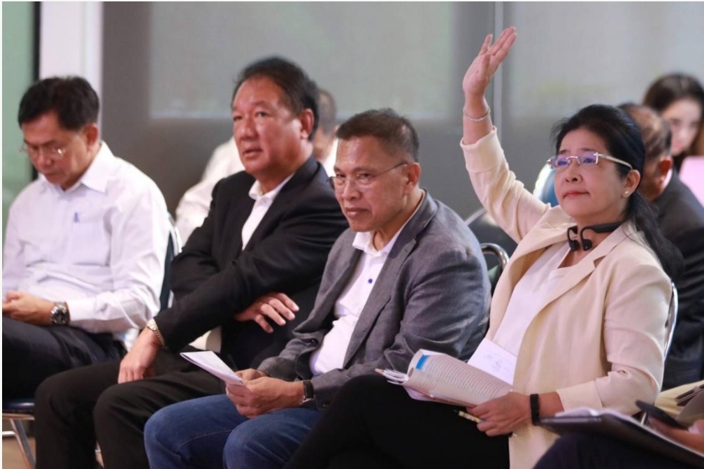 พท.ติวเข้มส.ส.ถกงบ 64 ซัดรบ.ตั้งงบไร้วิสัยทัศน์-เอื้อทุจริต พร้อมสั่งโหวตไม่รับ