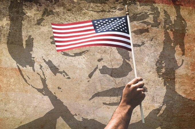 (คลิป) ทำเนียบขาวพิจารณาการยุติชั่วคราวของวีซ่า H1B, L1, J1, H4 Visa Suspension