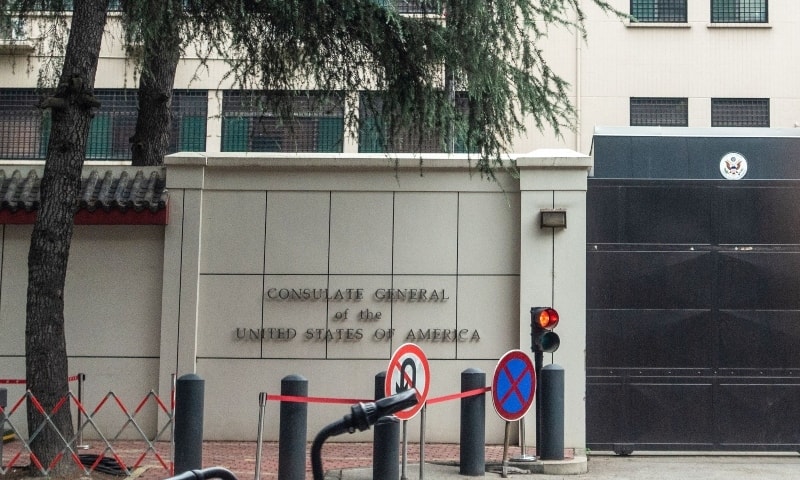 (คลิป) จีนสั่งให้สหรัฐอเมริกาปิดสถานกงสุลเฉิงตูเพื่อตอบโต้กับฮูสตัน