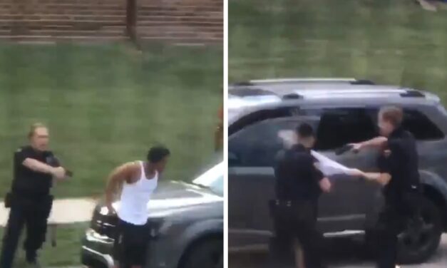 อีกแล้วตำรวจวิสคอนซินยิงชายผิวดำ 7 นัดเข้าที่หลังขณะที่ลูกๆมองพ่อกำลังถูกยิง