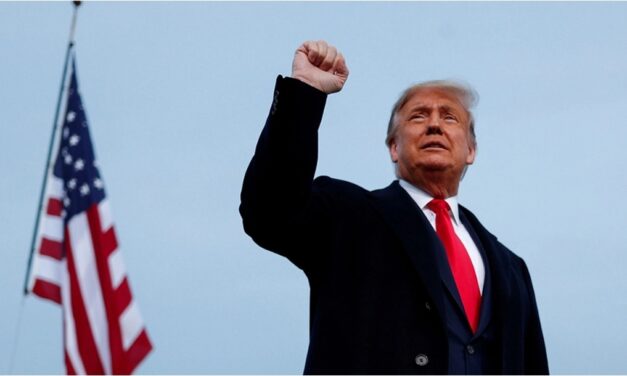 ทรัมป์เดินหน้าเสนอชื่อศาลฎีกาไม่รอเลือกตั้ง