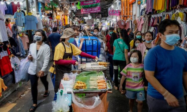 นายกรัฐมนตรีของไทยในวันพุธที่ 2 กันยายนแสดงความยินดีกับเพื่อนร่วมชาติของเขาที่ประสบความสำเร็จใน 100 วันโดยไม่มีผู้ติดเชื้อไวรัสโคโรนา