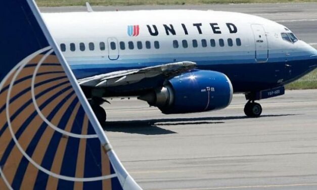 ยูไนเต็ดแอร์ไลน์เป็นสายการบินแรกของสหรัฐที่มีโปรแกรมทดสอบ COVID-19 สำหรับผู้โดยสาร