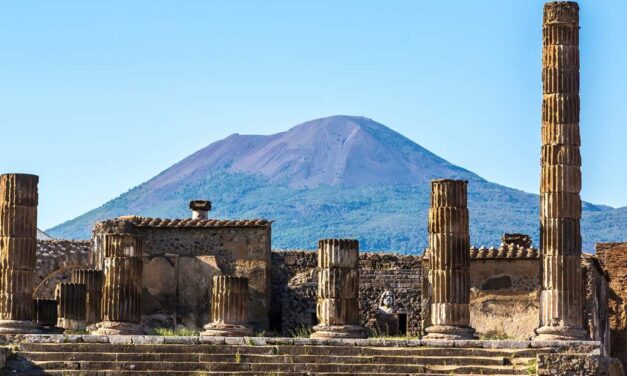 นักท่องเที่ยวส่งคืนโบราณวัตถุที่ตนขโมยไปยังเมืองปอมเปอีหลังถูก ‘คำสาป’ นาน 15 ปี