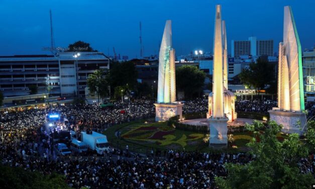 อเมริกันมองไทย: เสียงเรียกร้องคนรุ่นใหม่-การเมืองไทยยุค “ปลดแอก”