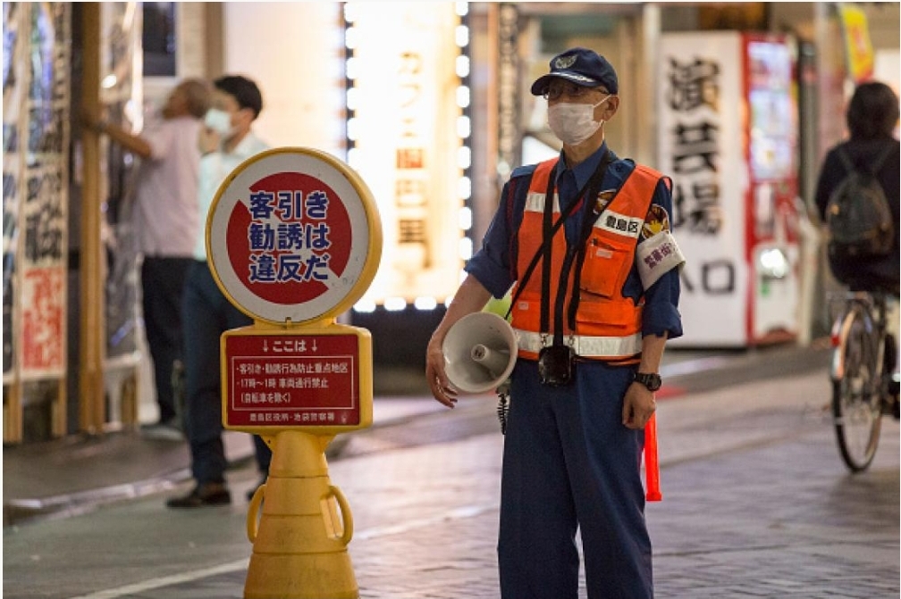 พิษ “โควิดฯผู้ดีพันธุ์ใหม่” พ่น “ซามูไร” ปิดประเทศ