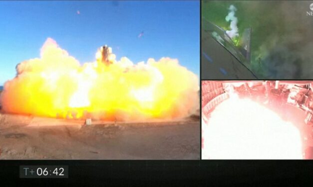 จรวดต้นแบบ Starship SN8 ของ “อีลอน มัสก์” เกิดอุบัติเหตุระเบิดอย่างรุนแรง