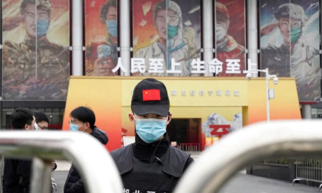 ญาติเหยื่อโควิดเมืองอู่ฮั่นถูกขู่ให้เงียบขณะอนามัยโลกสืบหาต้นตอไวรัส