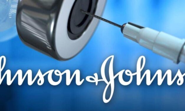 Johnson & Johnson ประกาศผลของวัคซีนฉีดครั้งเดียวว่าสามารถป้องกัน COVID-19 ได้ แต่ไม่สามารถป้องกันได้เช่นเดียวกับคู่แข่งที่ฉีดสองครั้ง