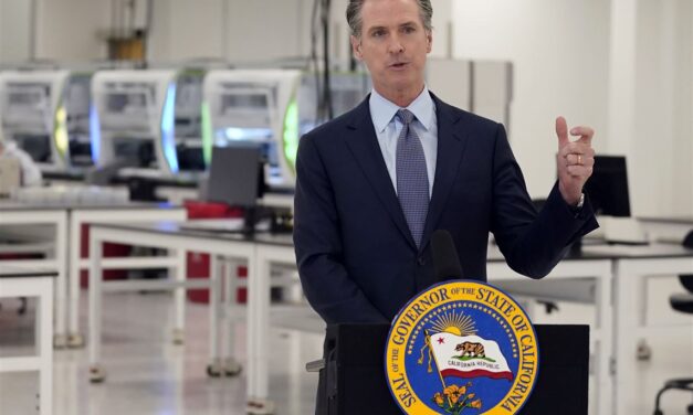 Gov. Gavin Newsom คาดว่าจะยกเลิกคำสั่ง ‘พักที่บ้าน’ ของ coronavirus ในแคลิฟอร์เนีย วันจันทร์นี้