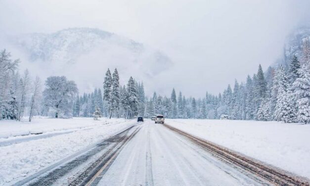พายุฤดูหนาวมาถึง SoCal ระดับหิมะลดลงถึง 2,000 ฟุตและภูเขาจะได้รับ 6 ถึง 10 นิ้วในชุมชนบนภูเขาและเชิงเขา
