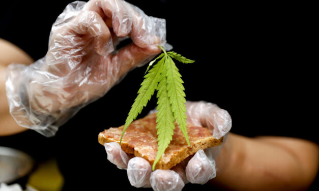 โรงพยาบาลไทยให้บริการอาหารที่ผสมกัญชา