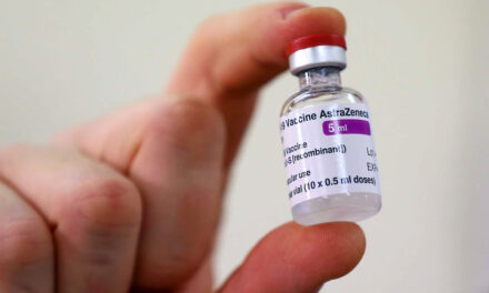 ประเทศไทยชะลอการเปิดตัววัคซีน AstraZeneca หลังเกิดลิ่มเลือด