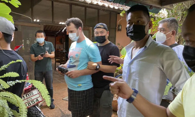 ชายอเมริกันจากรัฐโคโลราโดถูกตั้งข้อหาฆ่าภรรยาชาวไทยที่ประเทศไทย