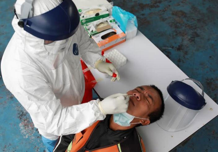 ประเทศไทยมีผู้ติดเชื้อไวรัสโคโรนาสายพันธุ์บราซิลเป็นรายแรกในการกักกัน