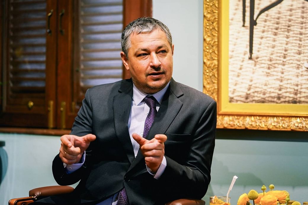 Andrii Beshta เอกอัครราชทูตยูเครนประจำประเทศไทยเสียชีวิตบนเกาะหลีเป๊ะจังหวัดสตูล