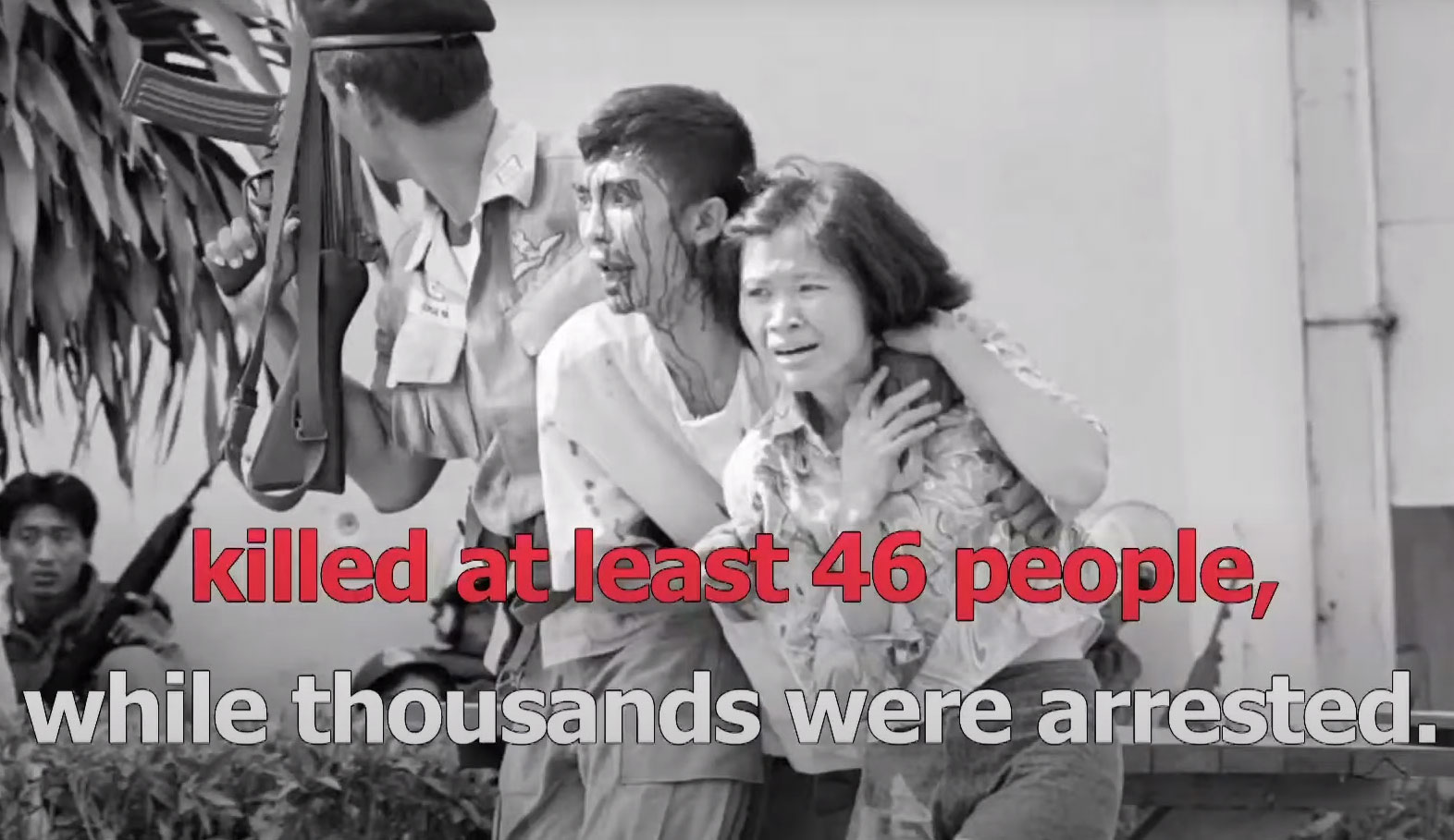 นักเคลื่อนไหวรำลึกการสังหารหมู่ 6 ต.ค.1976 โดยทหารและกลุ่มหัวรุนแรงฝ่ายขวาที่มหาวิทยาลัยธรรมศาสตร์