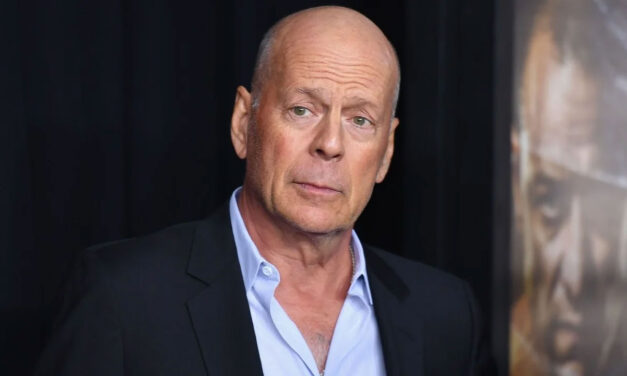 Bruce Willis ‘ก้าวออกจากอาชีพ’ หลังการวินิจฉัยความพิการทางสมอง