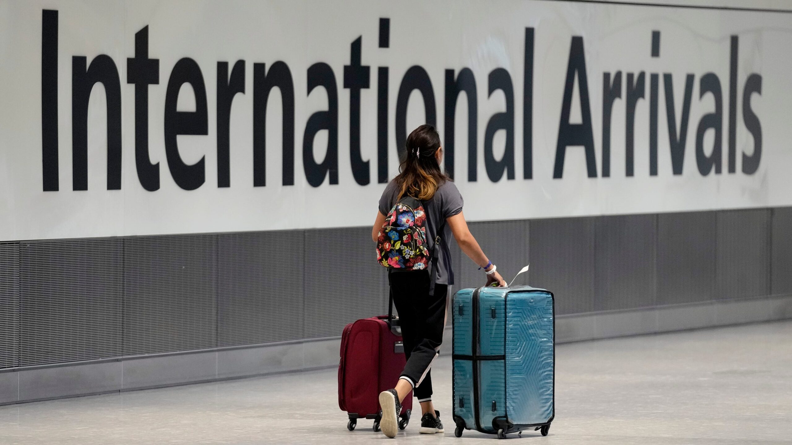 CDC เตือนนักเดินทางหลีกเลี่ยงนิวซีแลนด์ ไทย และฮ่องกง เนื่องจากระดับโควิด ‘สูงมาก’