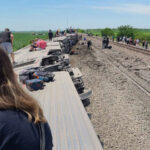 รถไฟแอมแทร็คจากลอสแองเจลิสไปชิคาโก ตกรางในรัฐมิสซูรี มีผู้เสียชีวิตจำนวนมาก บาดเจ็บ 50 คน