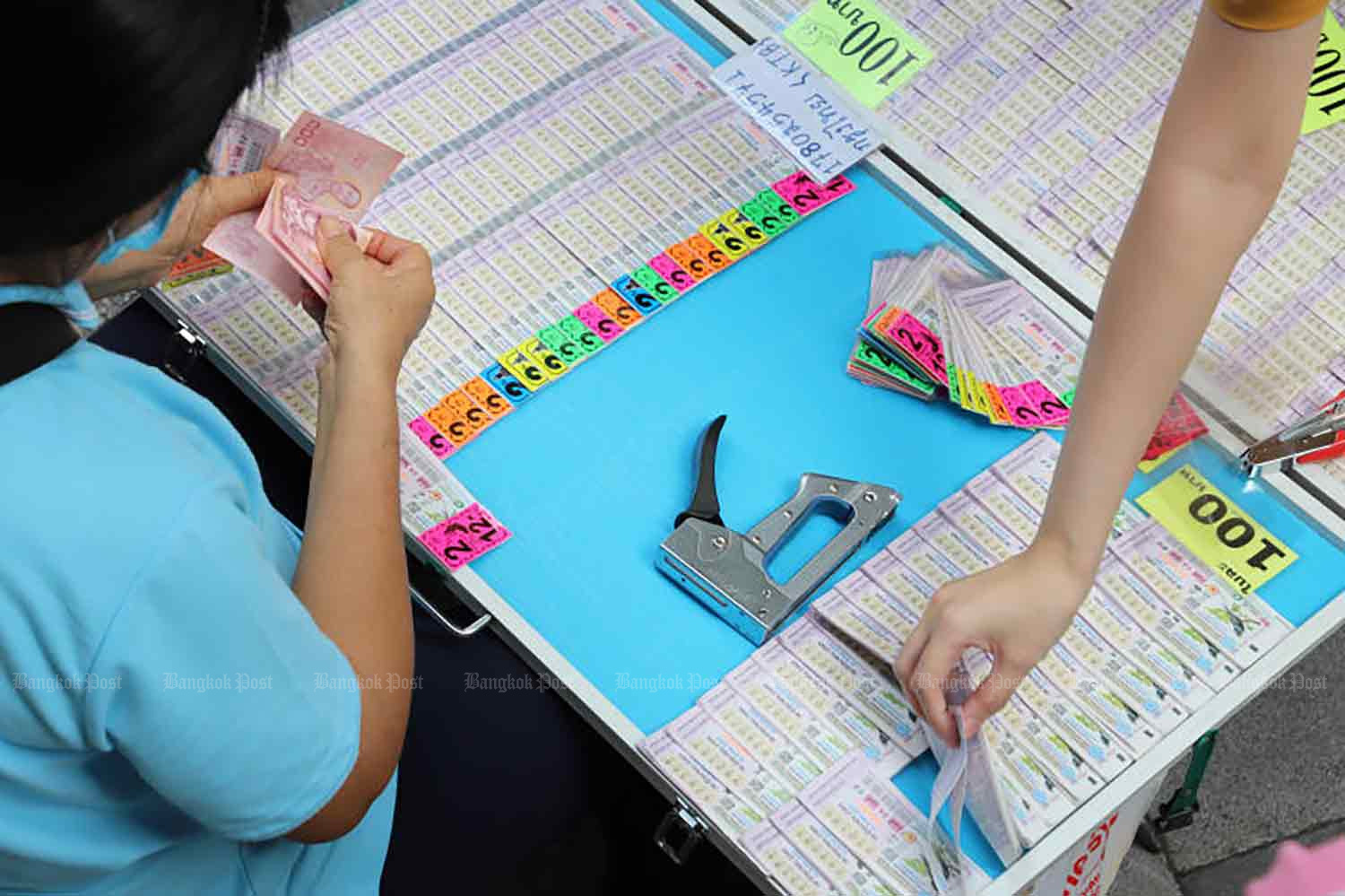 รัฐบาลไทยจะพิจารณาไต่สวนสลาก 3 หลัก (เล็กท้ายสามตัว) จะเป็นผู้ขายเองในเดือนหน้า