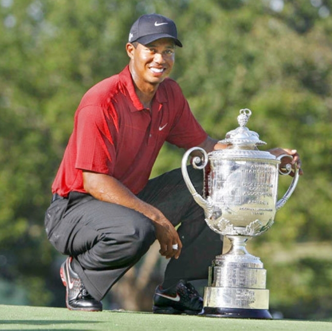 ไทเกอร์” ไม่ผ่านตัดตัว ดิ โอเพ่น ร่ำไห้โบกมือลาสนาม เซนต์ แอนดรูว์ส คงไม่ได้กลับมาแล้ว