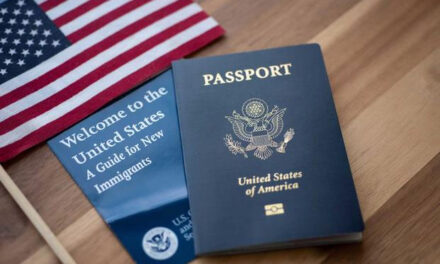 แบบทดสอบถามตอบ 100 ข้อ US Citizenship Naturization